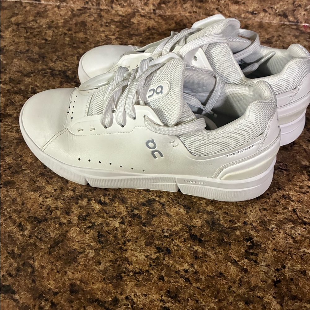 On Running Women's Athletic Shoes in White